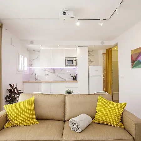 De Tres En Apartment Girona